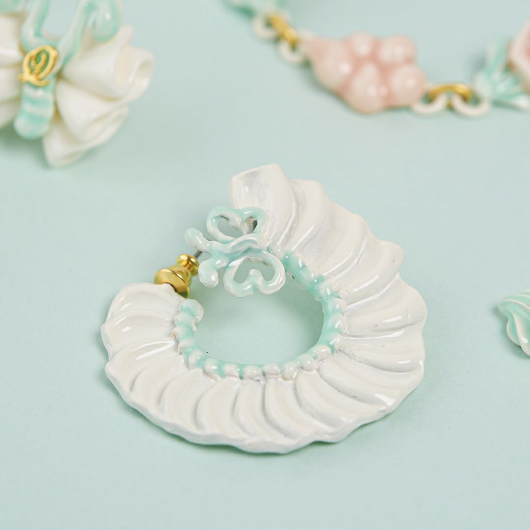 バレエコア フリル ホワイト ピアス