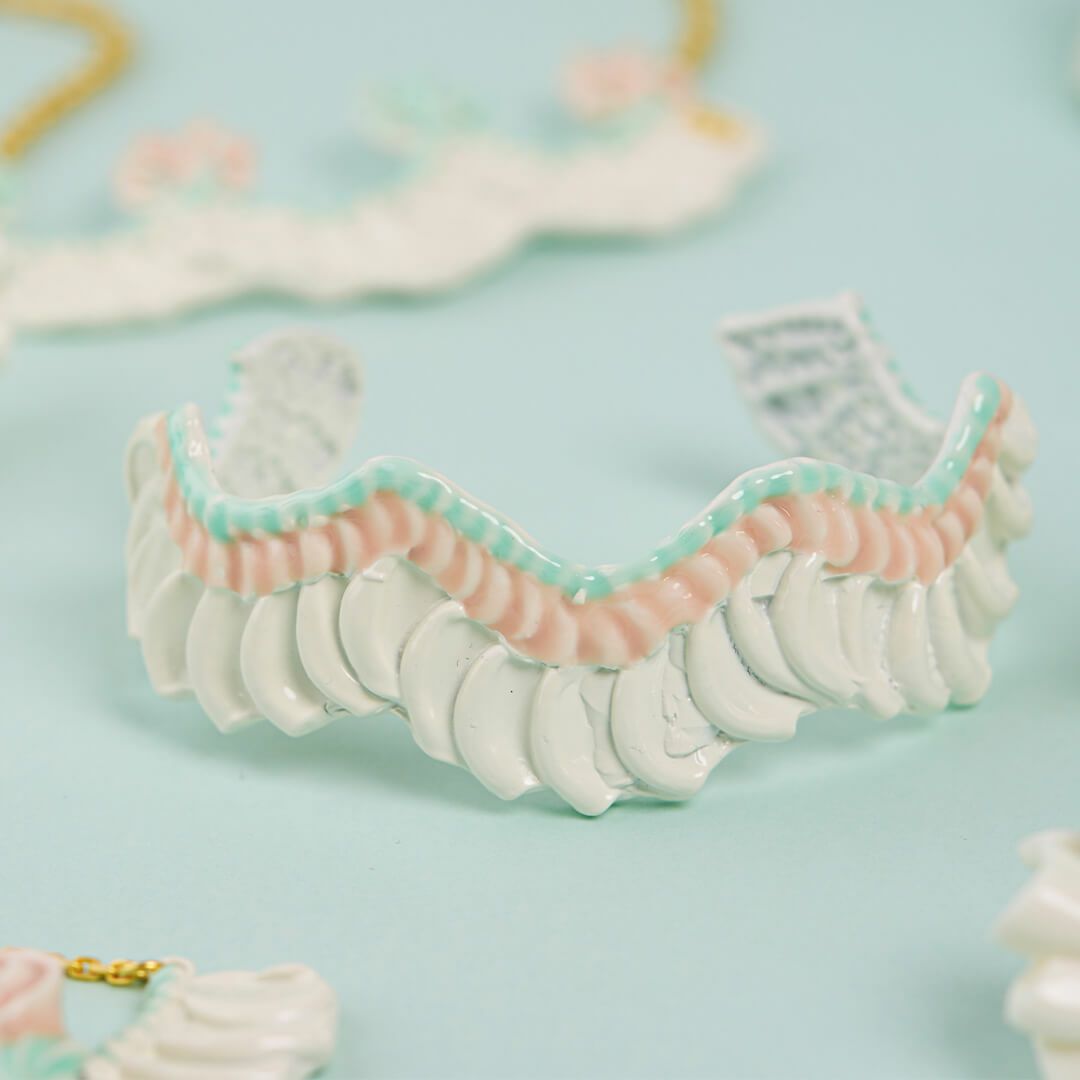 バレエコア フリル ホワイト ブレスレット