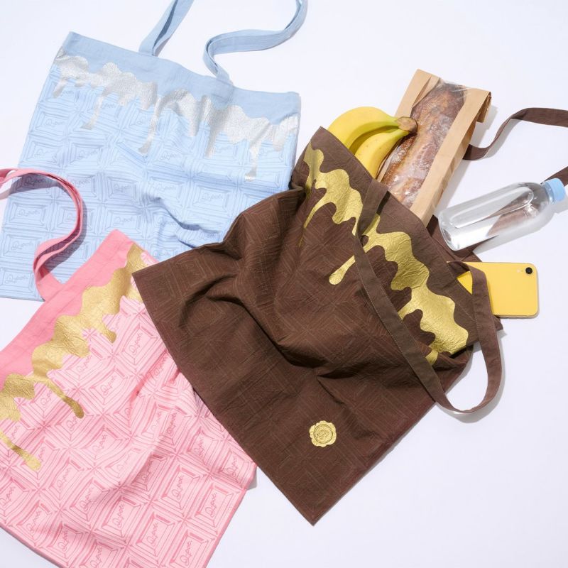 ビターチョコレート ワッシャー トートバッグ | Q-pot. ONLINE SHOP