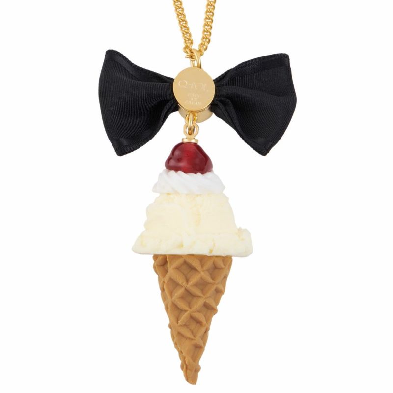 キューポット ♡ チェリーホイップ アイス コーン バッグチャーム チェリーホイップ チョコレートアイス コーン バッグチャーム