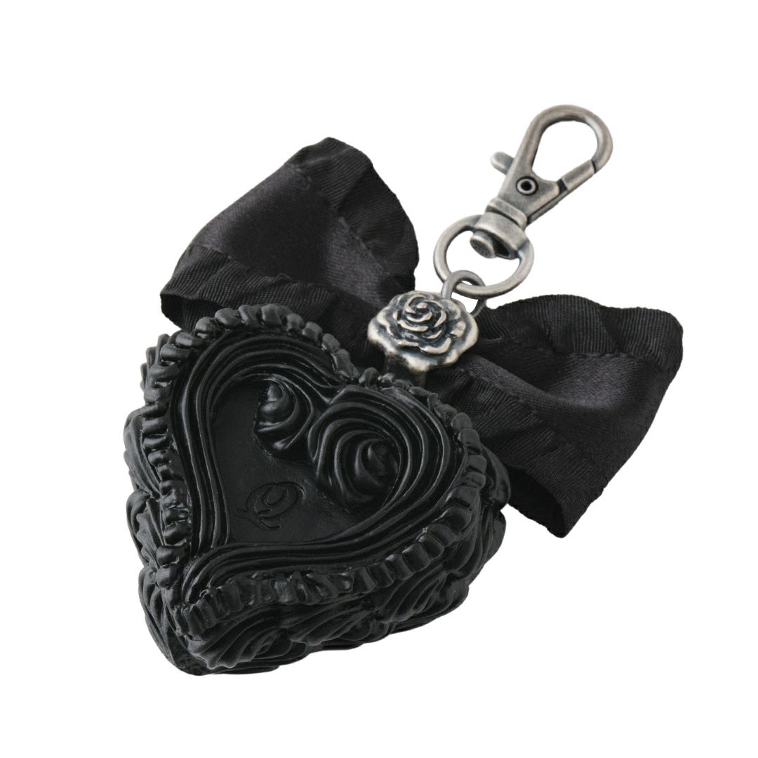 残り1点】ブラックアウトケーキ バッグチャーム | Q-pot. ONLINE SHOP