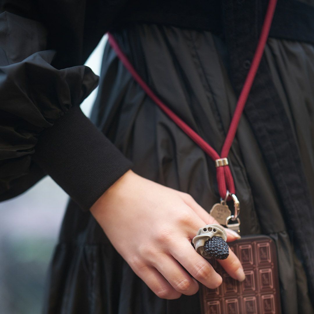 スマホショルダー（ワインレッド）