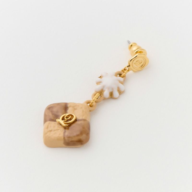 残り1点】フロッキー ブラウンベア ピアス | Q-pot. ONLINE SHOP