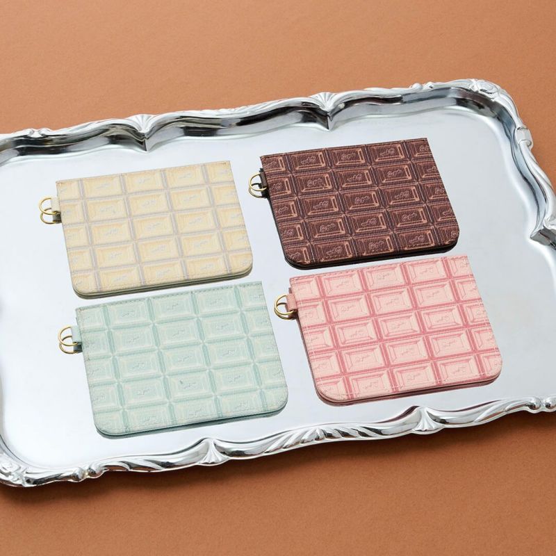 ホワイトチョコレート パスケース | Q-pot. ONLINE SHOP ホワイトチョコレート パスケース | Q-pot. ONLINE SHOP