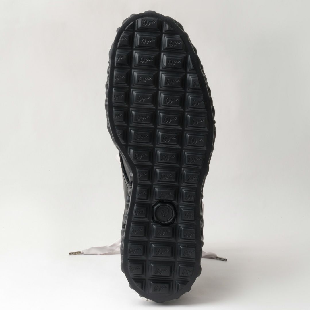 本革 メルティングチョコレート サテンリボンレースアップシューズ（ブラック） ブーツ