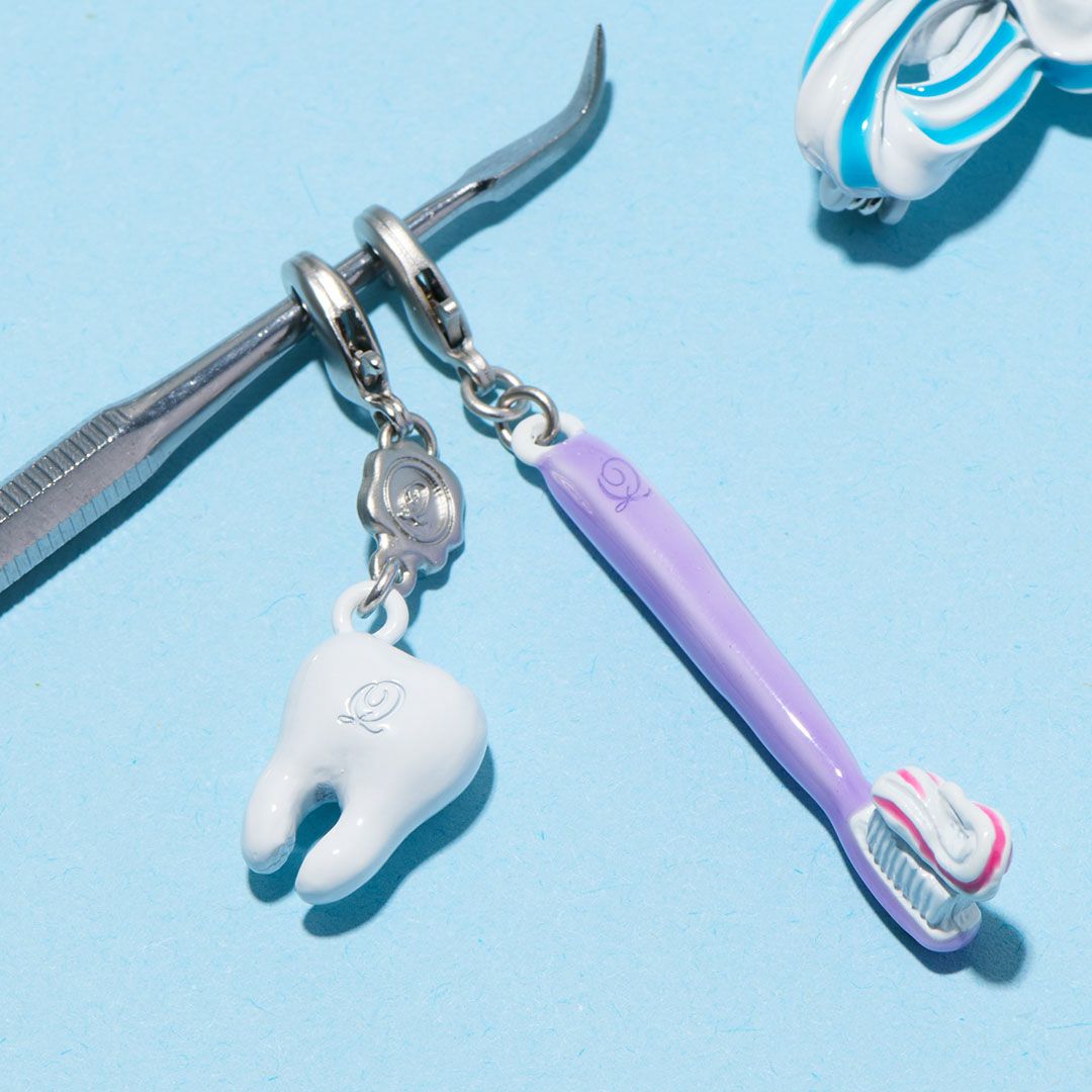 白い歯チャーム