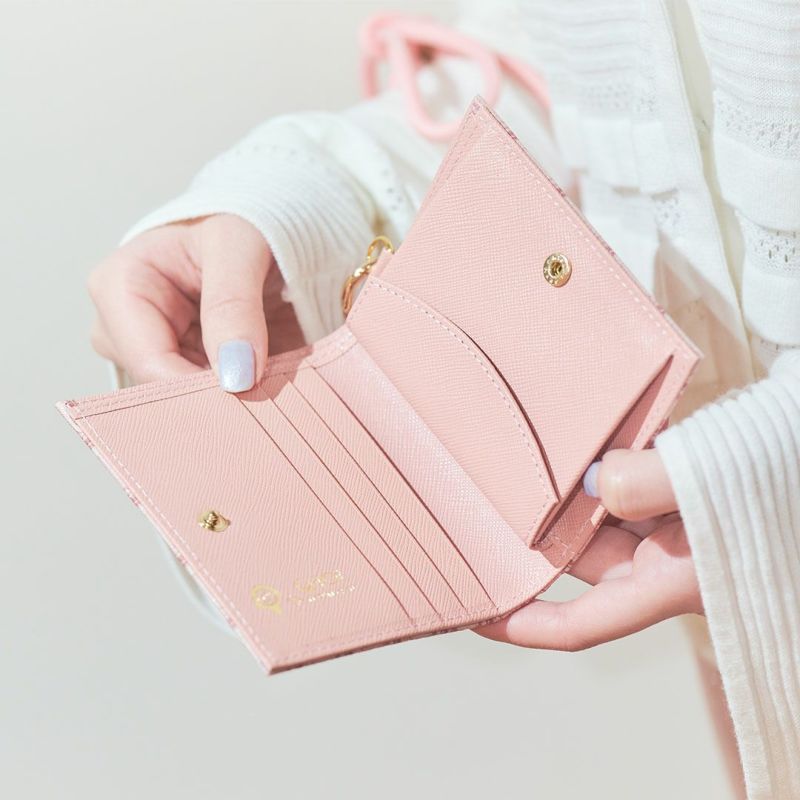 ストロベリーチョコレート フラップショートウォレット（財布