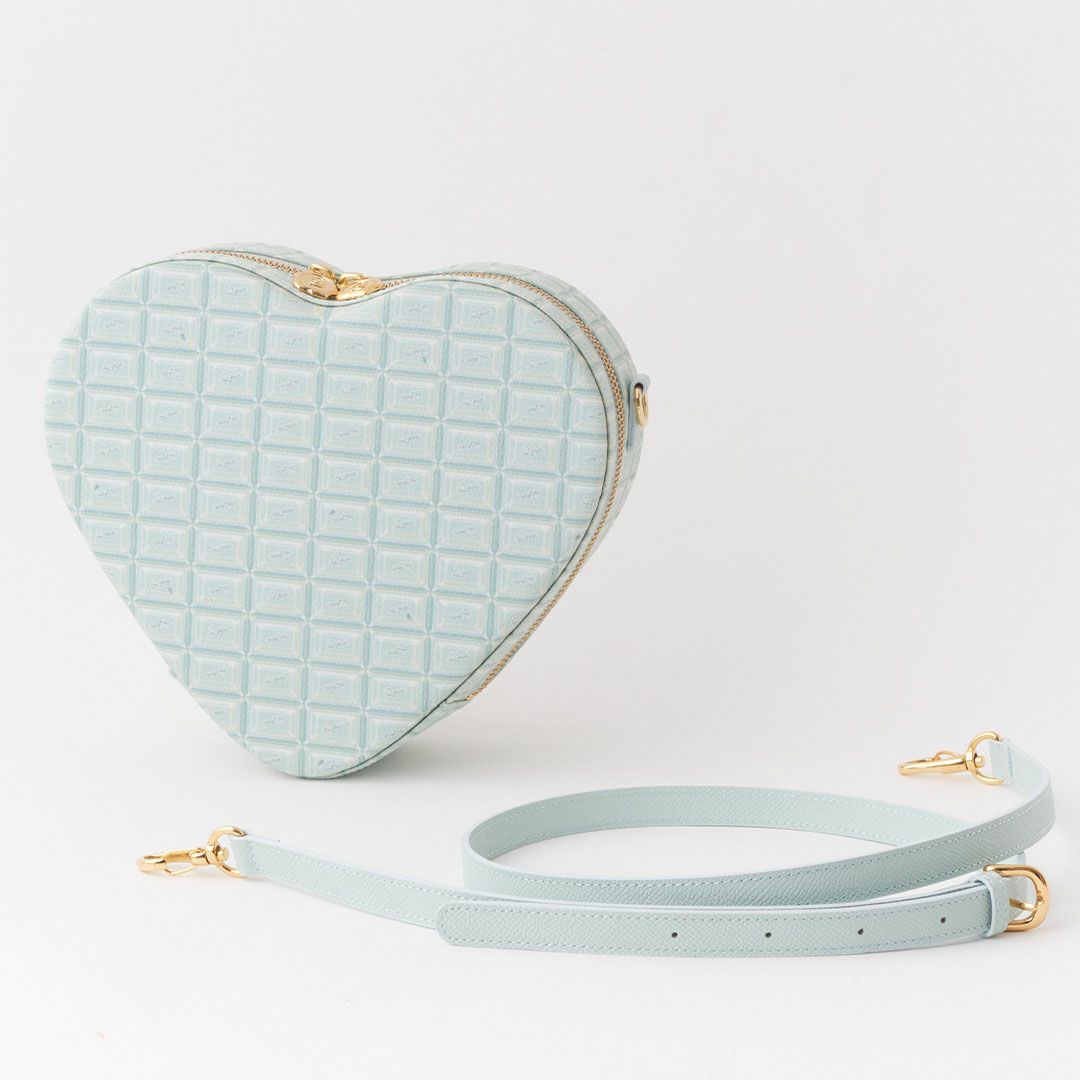 チョコミント　ハート型バッグ