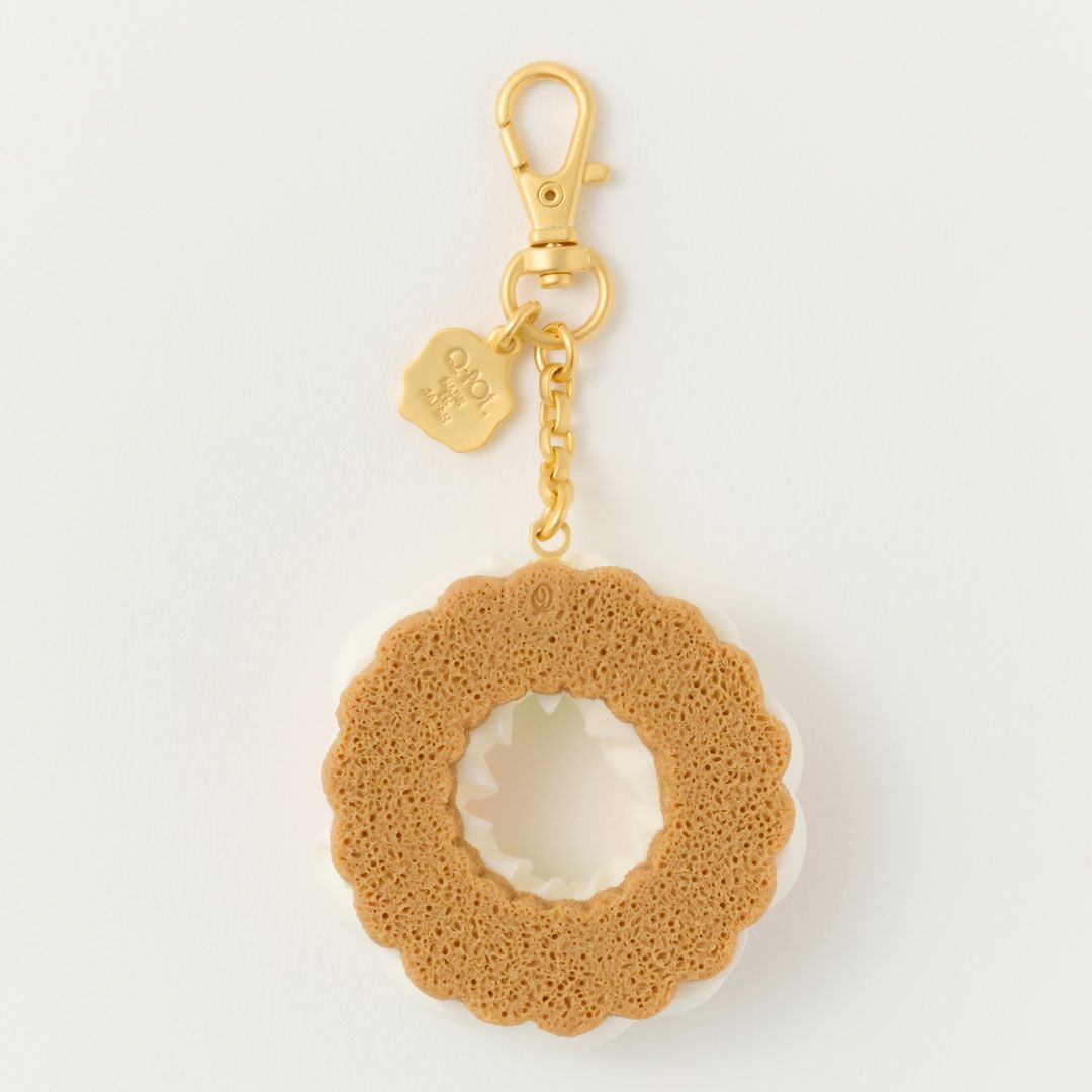 ドレンチェリーケーキ　バッグチャーム