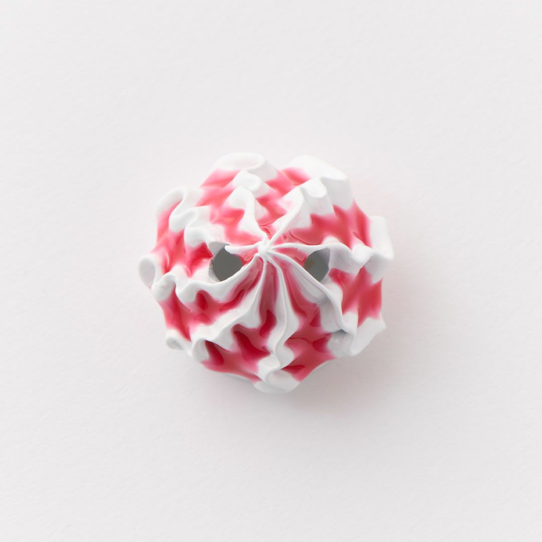 ストロベリーホイップクリーム　トッピングチャーム　ピンク