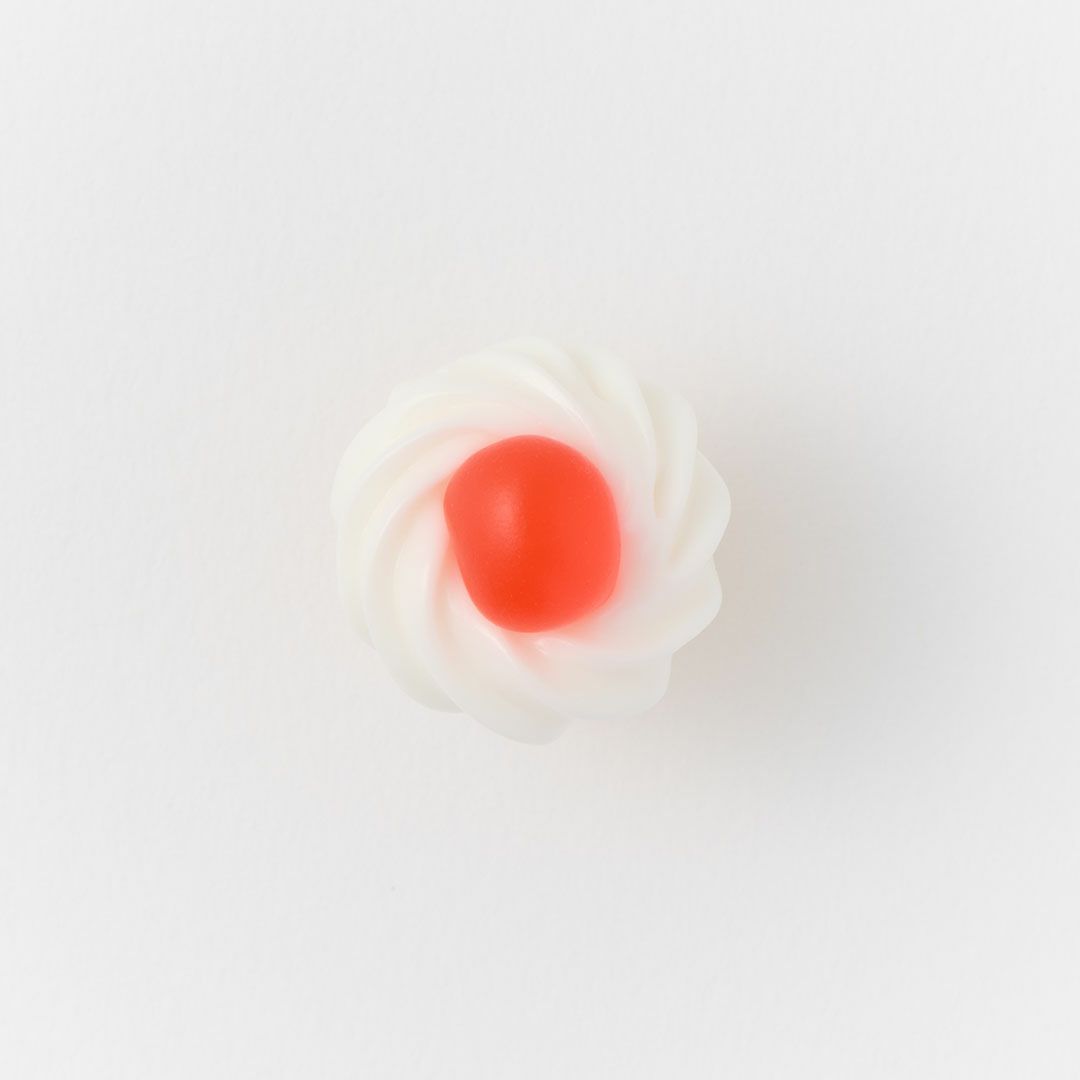 ドレンチェリーケーキ　ピアス