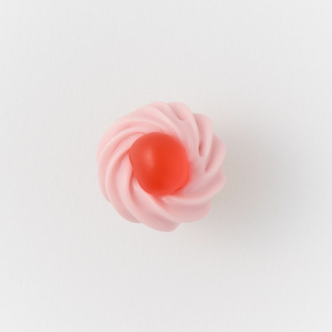 ドレンチェリーケーキ　ピアス