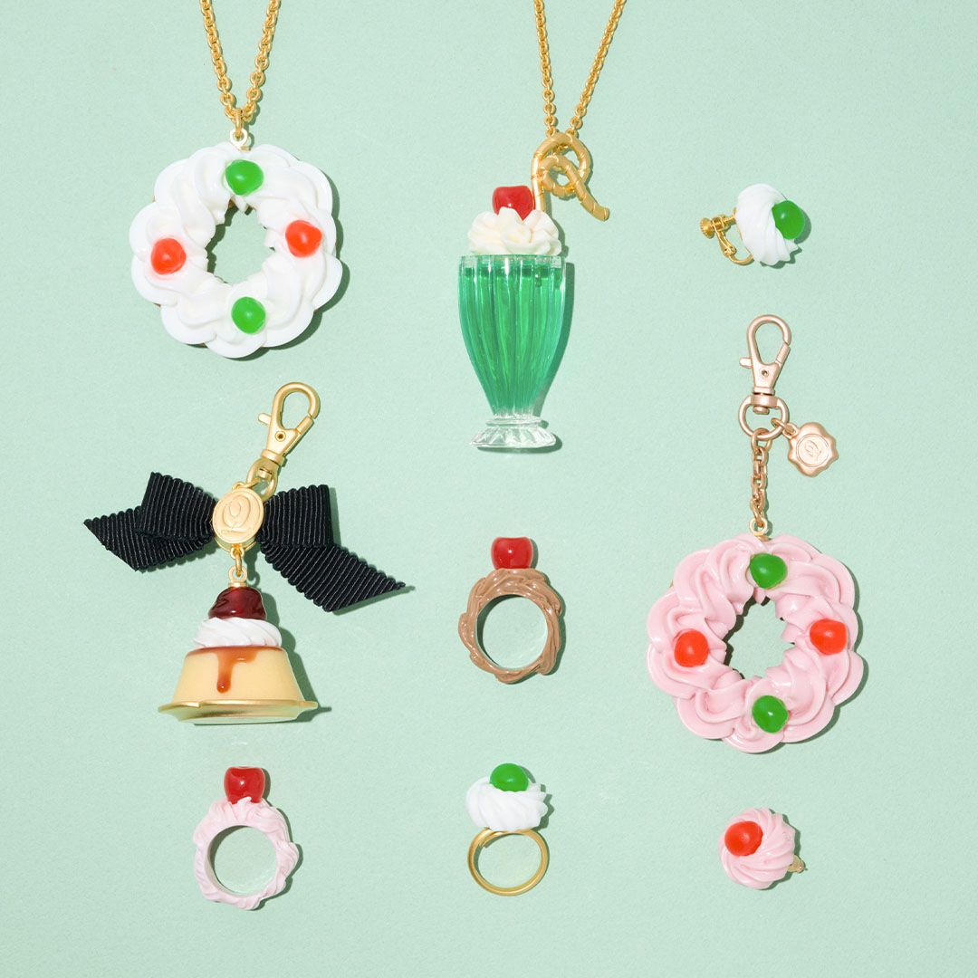 ドレンチェリーケーキ　バッグチャーム