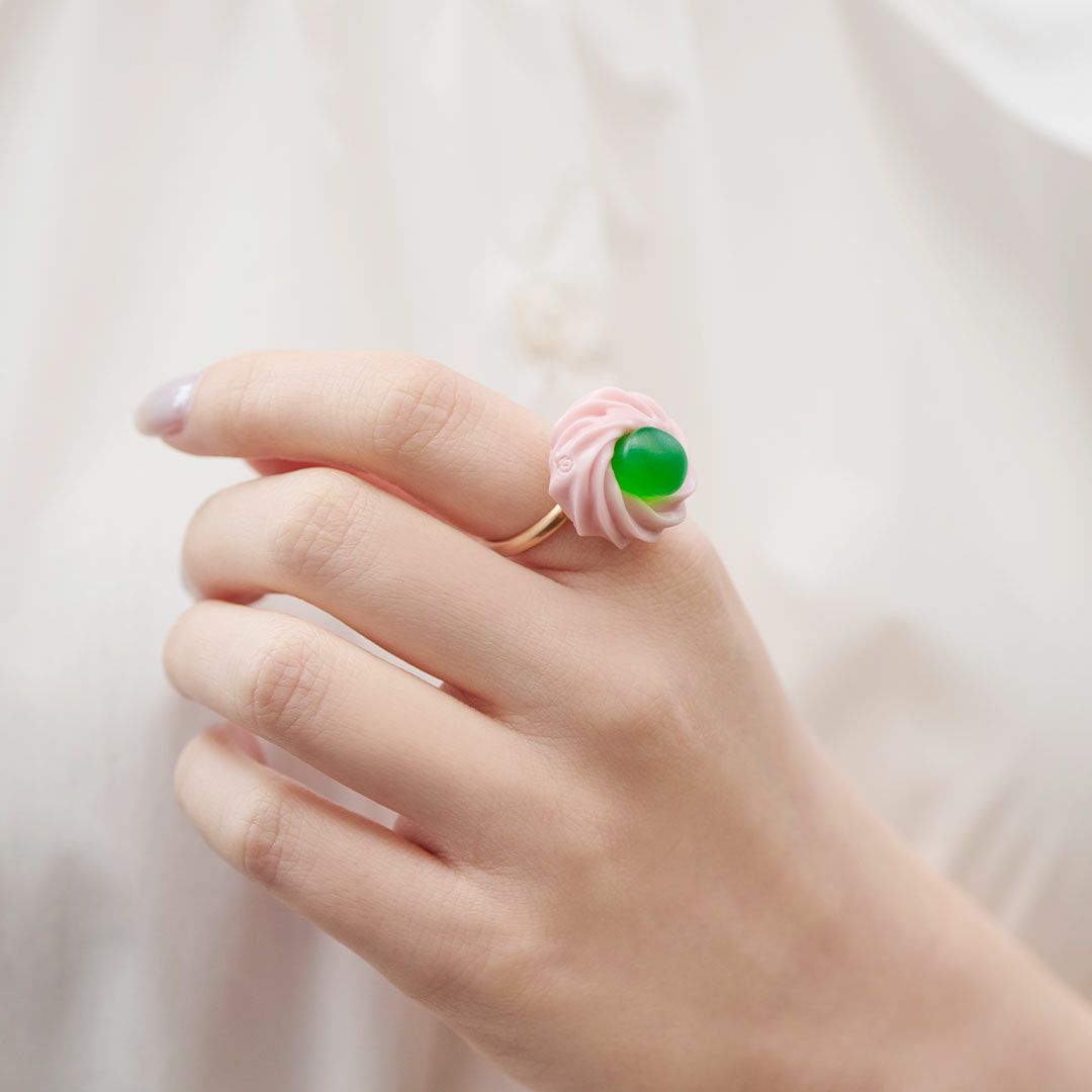 ドレンチェリーケーキ　リング