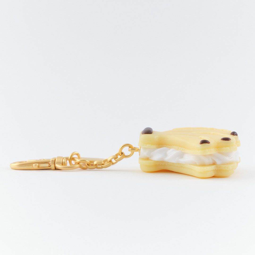 バナナマカロン バッグチャーム