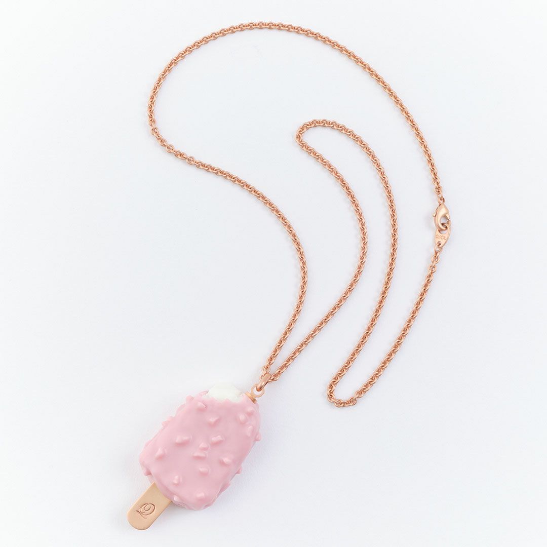 ストロベリーチーズケーキ アイスバー ネックレス