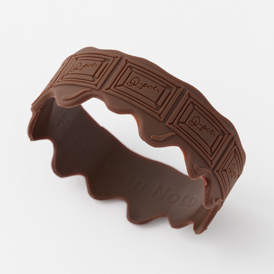 チャリティー　シリコンバンド