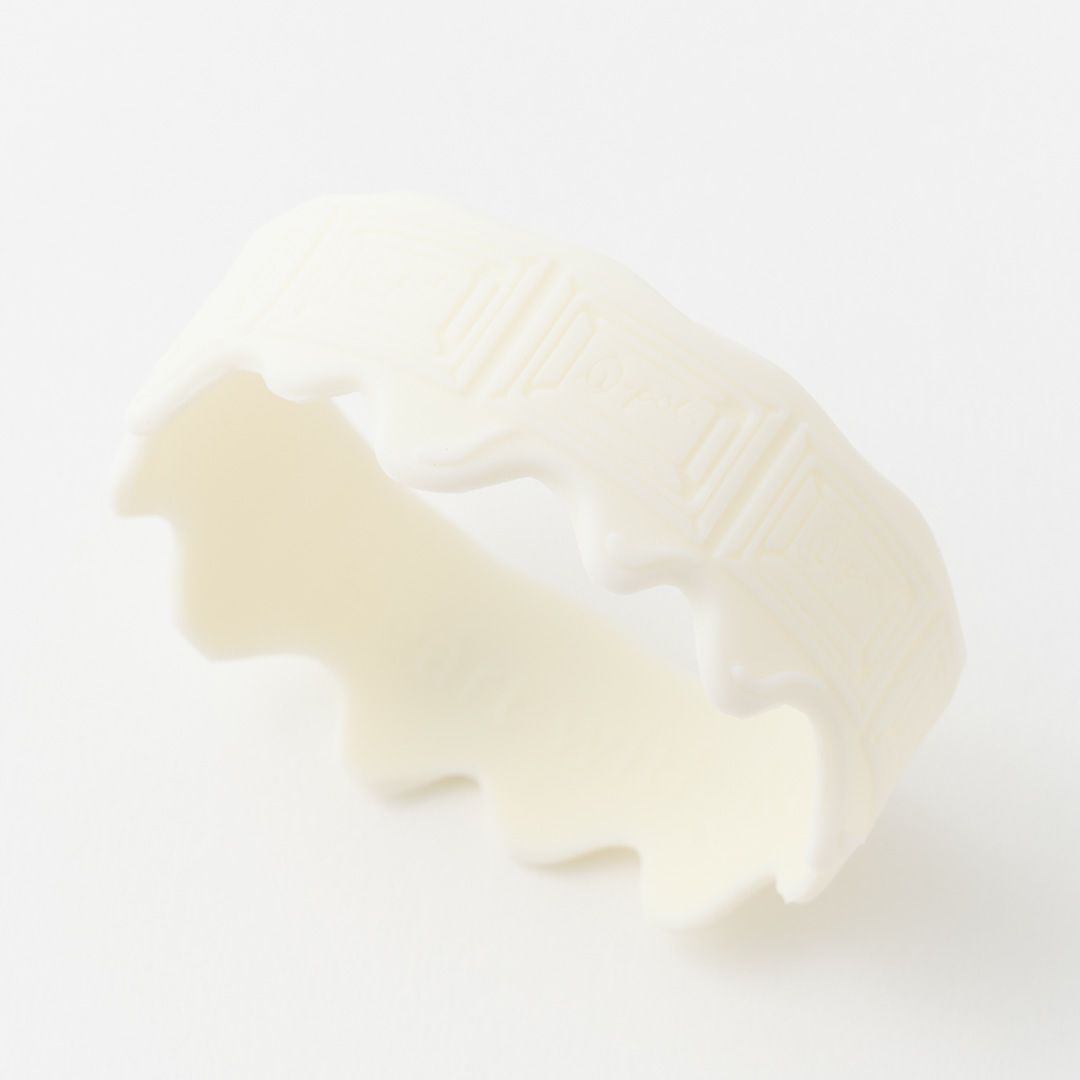 チャリティー　シリコンバンド