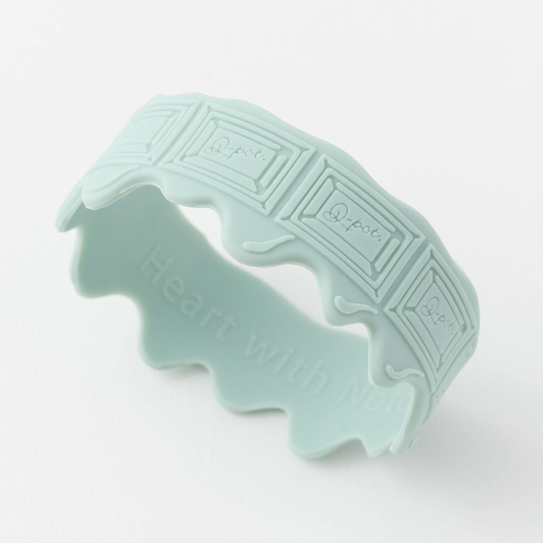 チャリティー　シリコンバンド