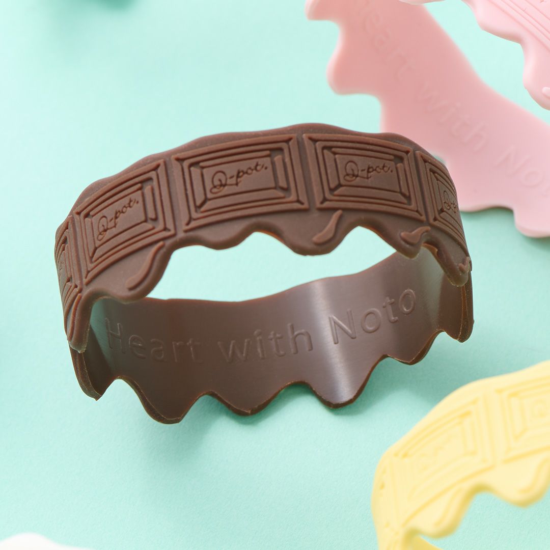 チャリティー　シリコンバンド