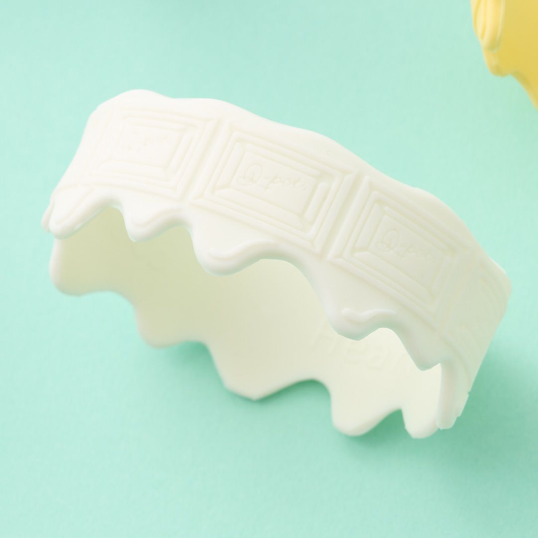 チャリティー　シリコンバンド