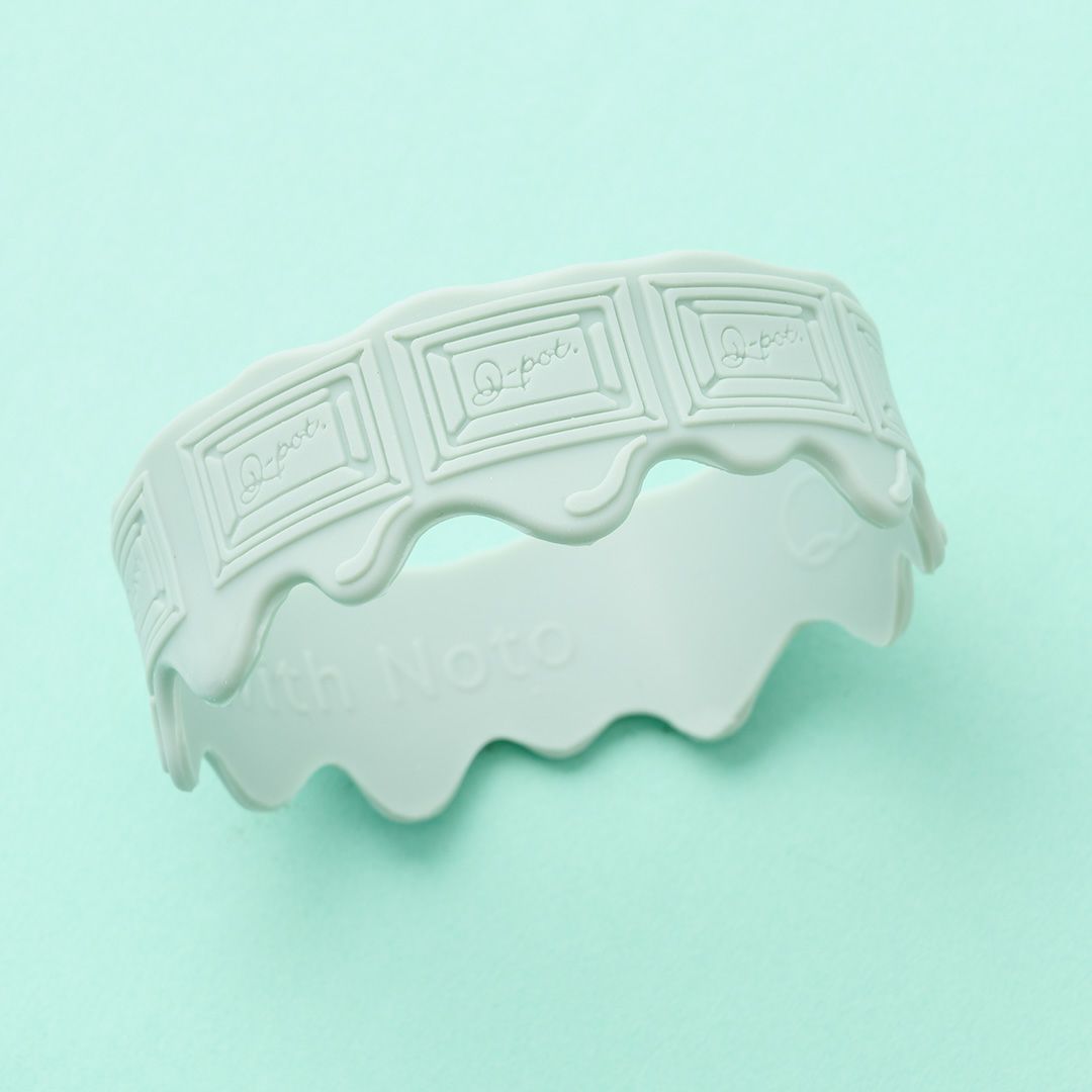 チャリティー　シリコンバンド