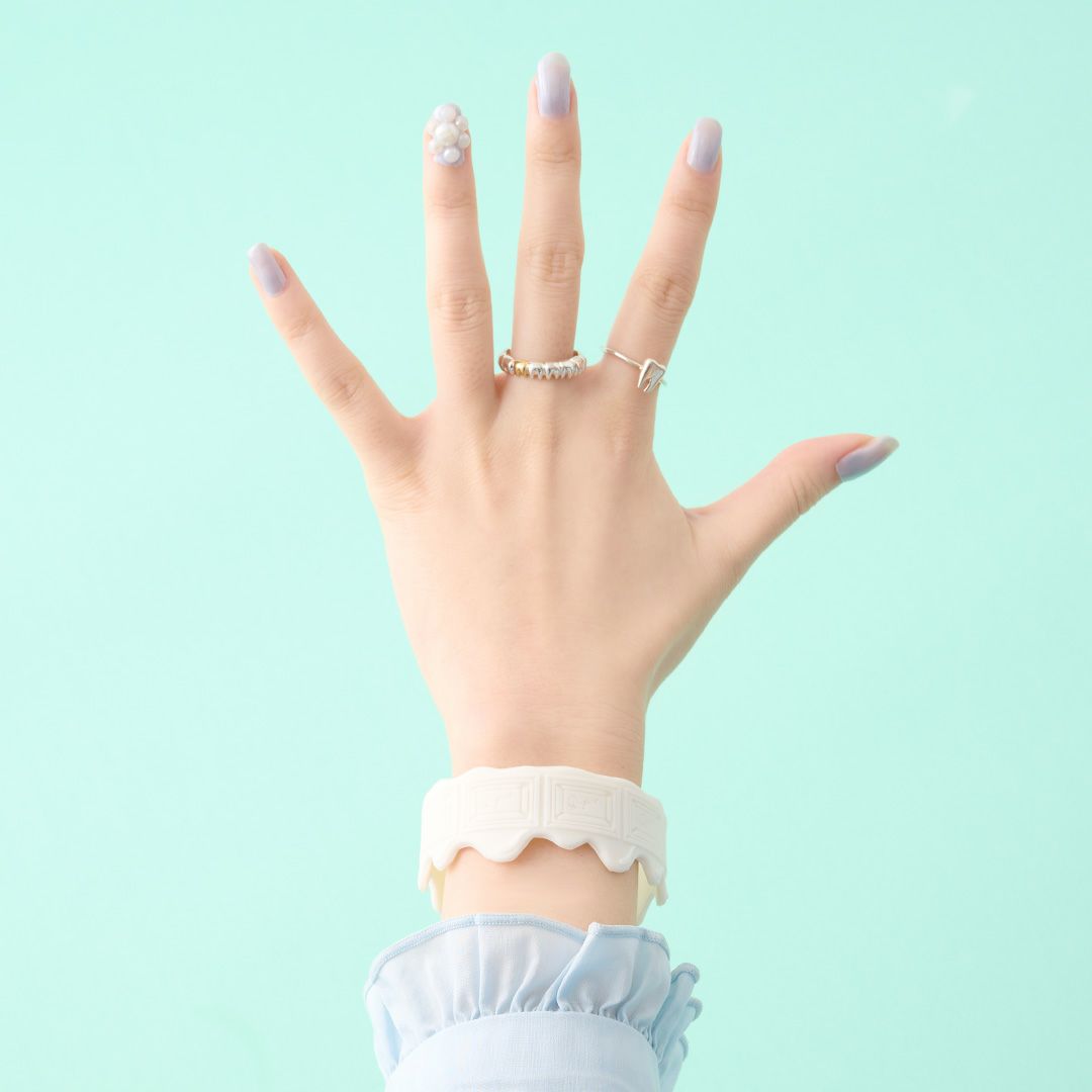 チャリティー　シリコンバンド