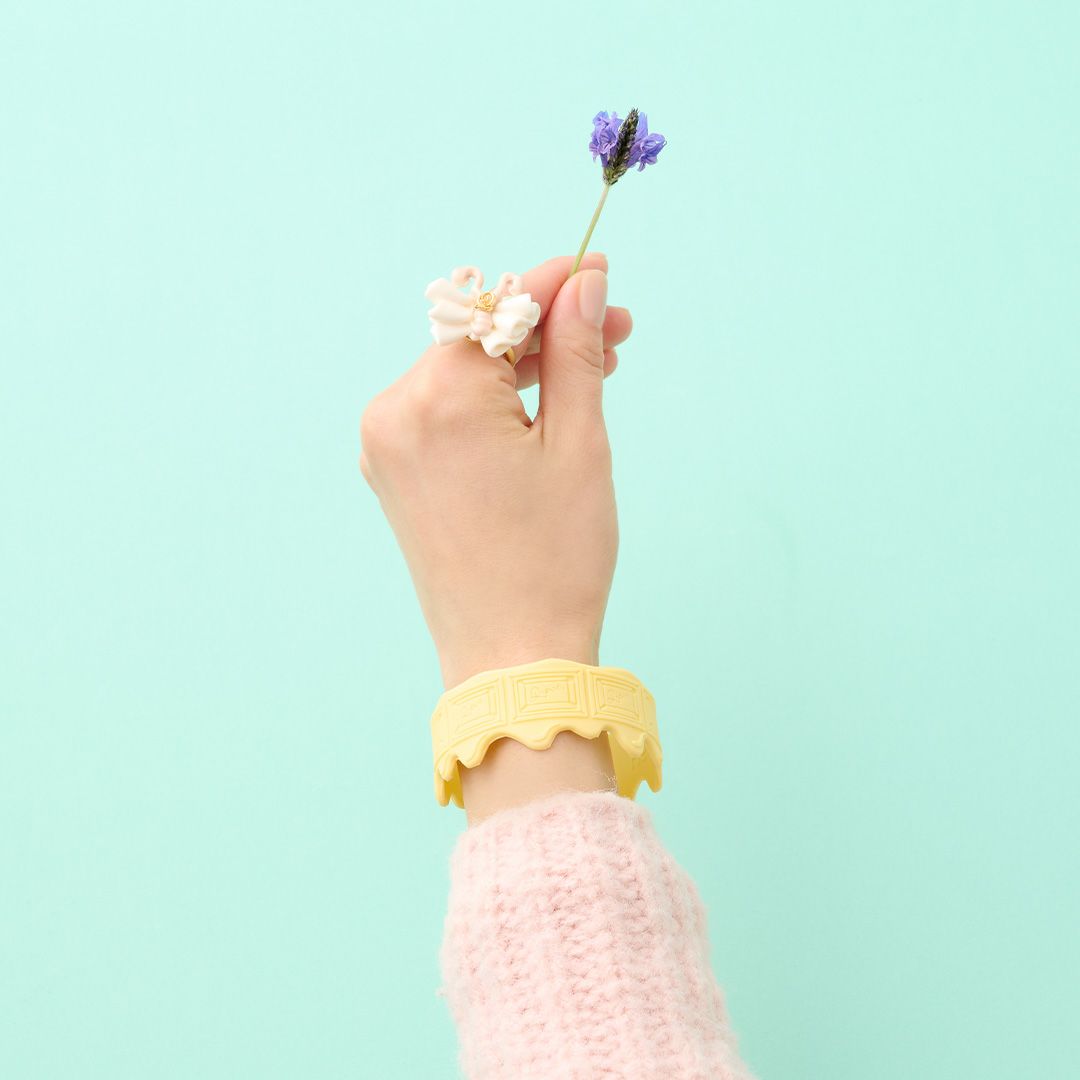 チャリティー　シリコンバンド