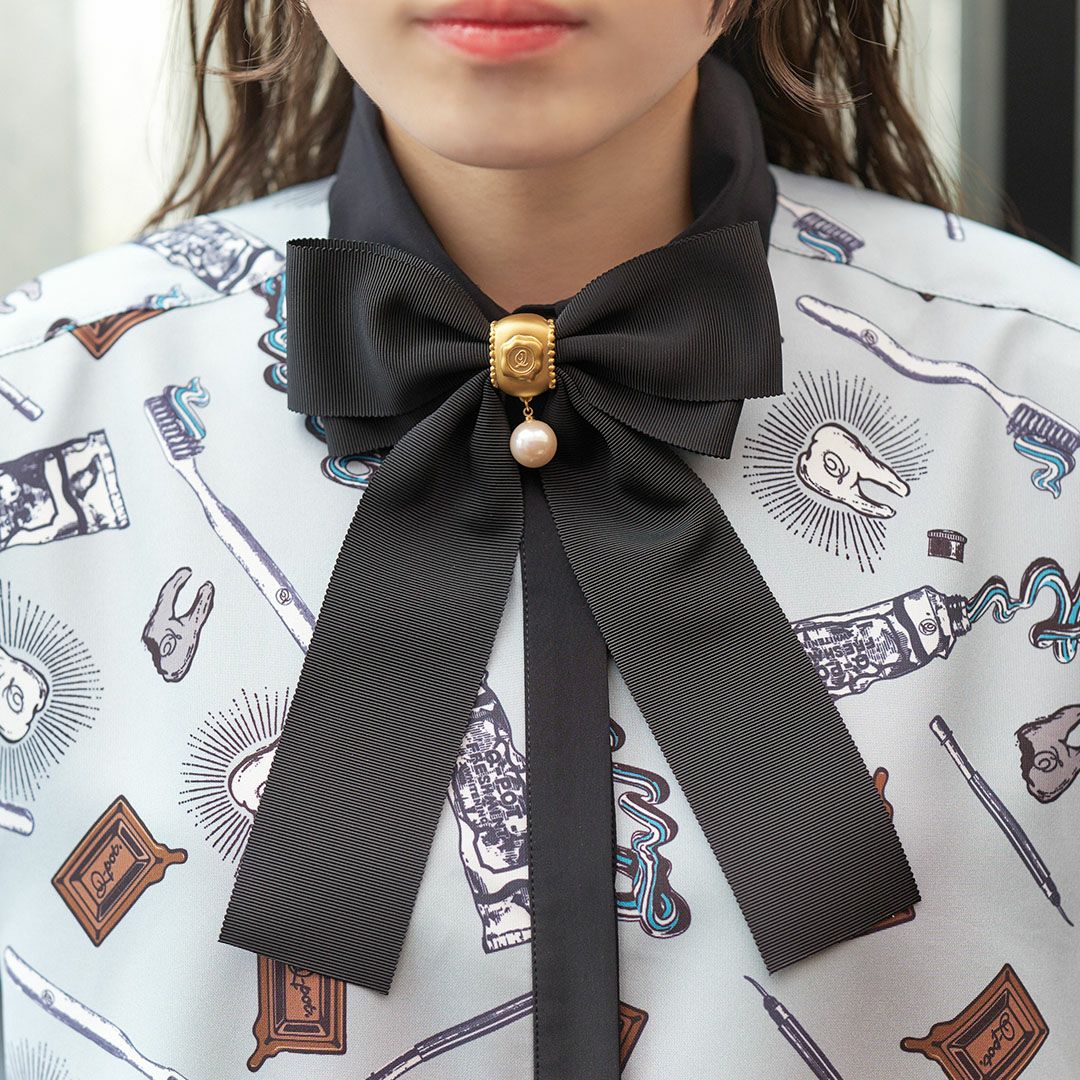 グログランリボン パール ブローチ（ブラック） | Q-pot. ONLINE SHOP