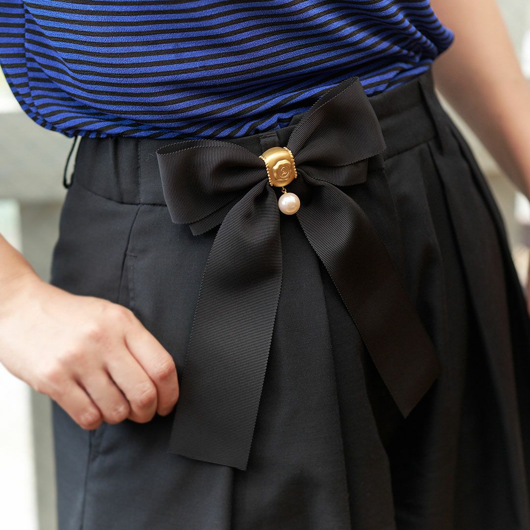 リボン パール ブローチ ブラック