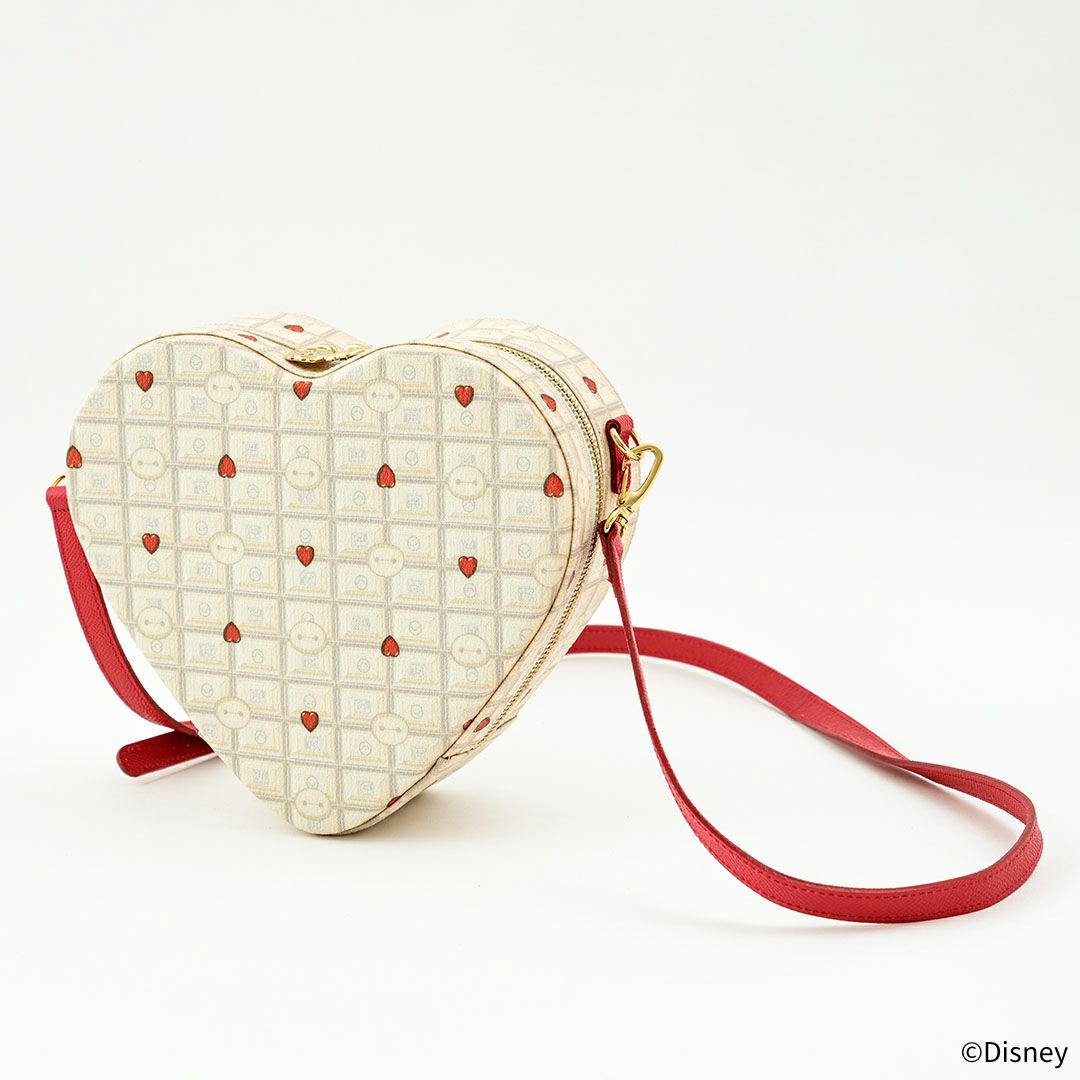 ベイマックス　 ハート型バッグ　ディズニーコラボグッズ