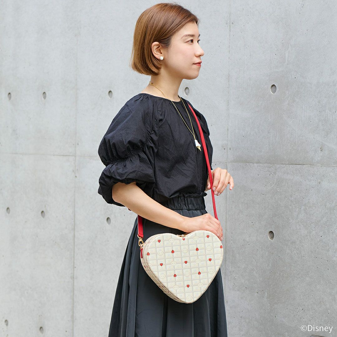 ベイマックス　 ハート型バッグ　ディズニーコラボグッズ