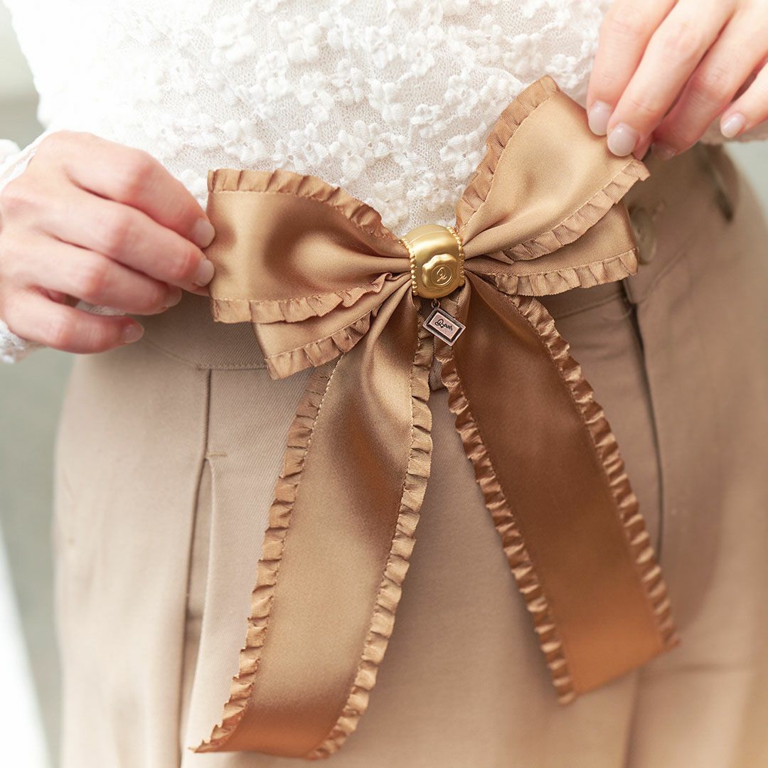 リボン チョコレート ブローチ ブラウン