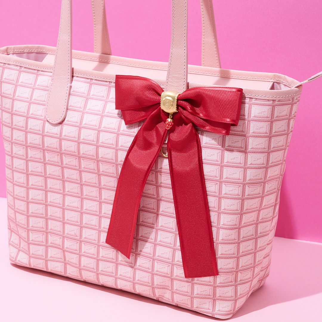 リボン イチゴ ブローチ レッド