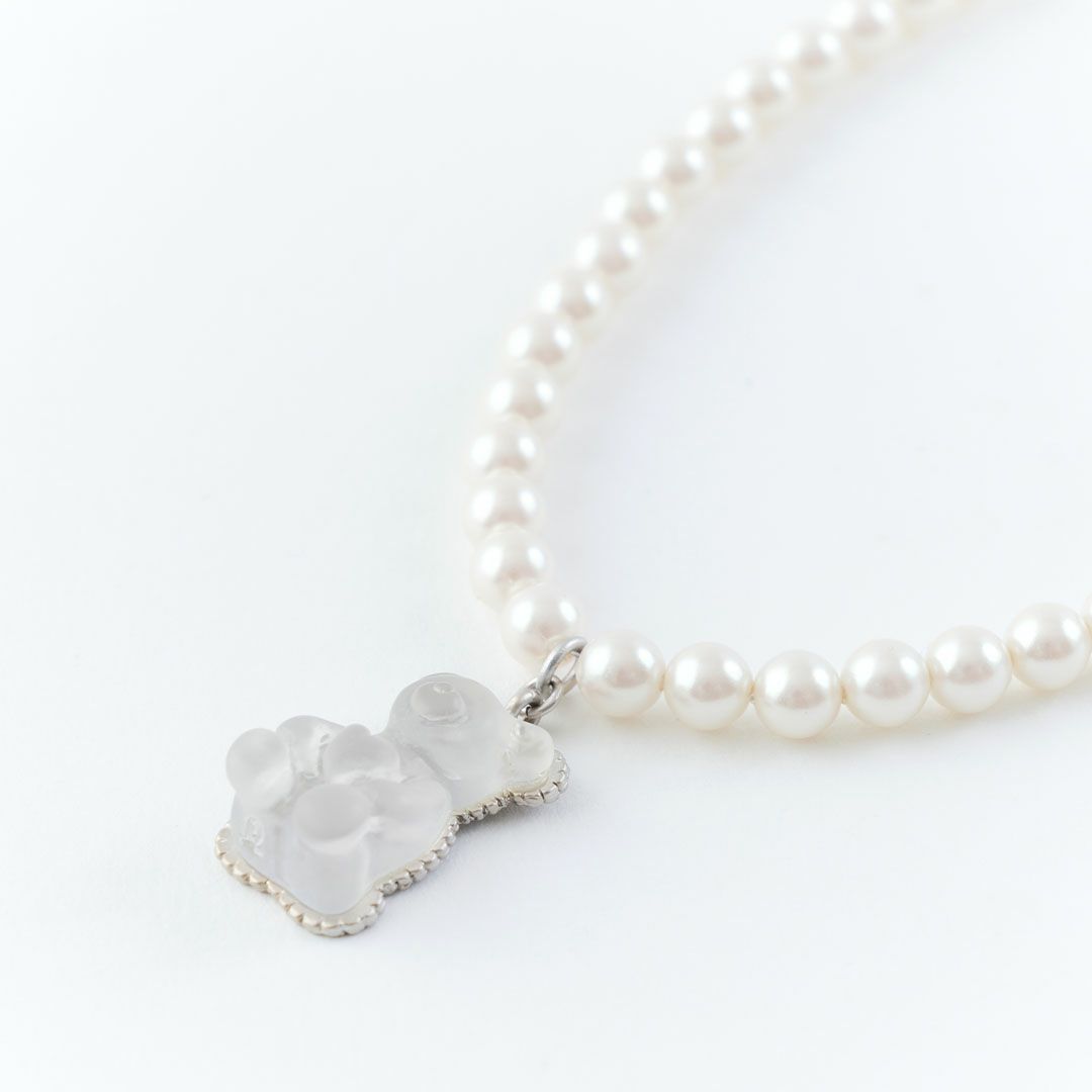 テディベアグミ　パールネックレス　クリア