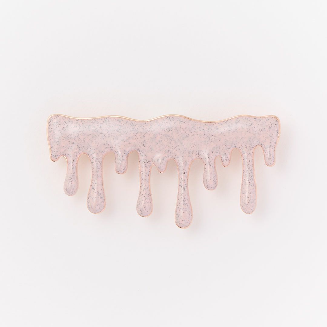 ストロベリーチョコレート　メルト　ブローチ