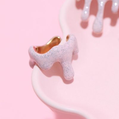 【先行発売】メルティーメルト イヤーカフ(ストロベリーチョコレート)