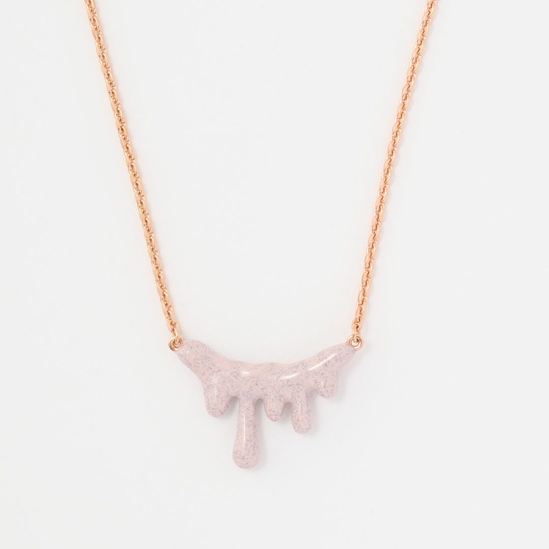 ストロベリーチョコレート　メルト　ネックレス