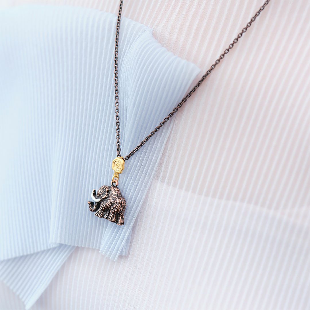 氷河期　マンモス　ネックレス