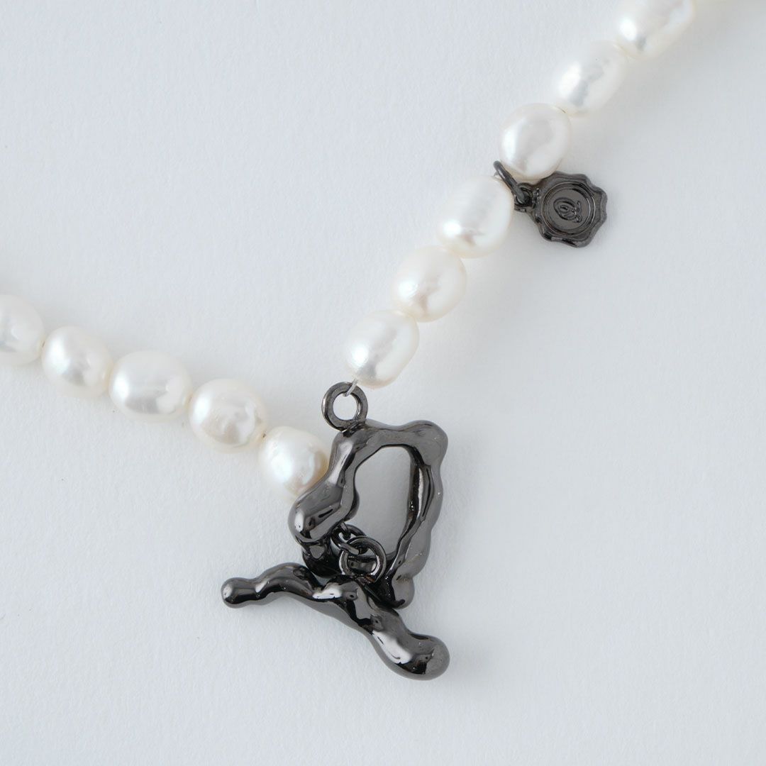 天然石ジュエリー　バロック淡水パール　虫歯　ネックレス