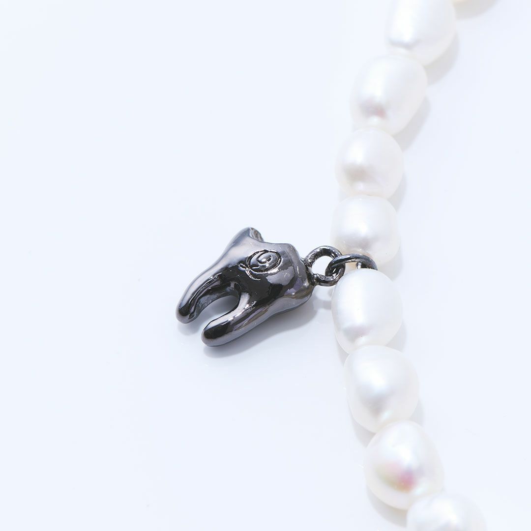 天然石ジュエリー　バロック淡水パール　虫歯　ネックレス