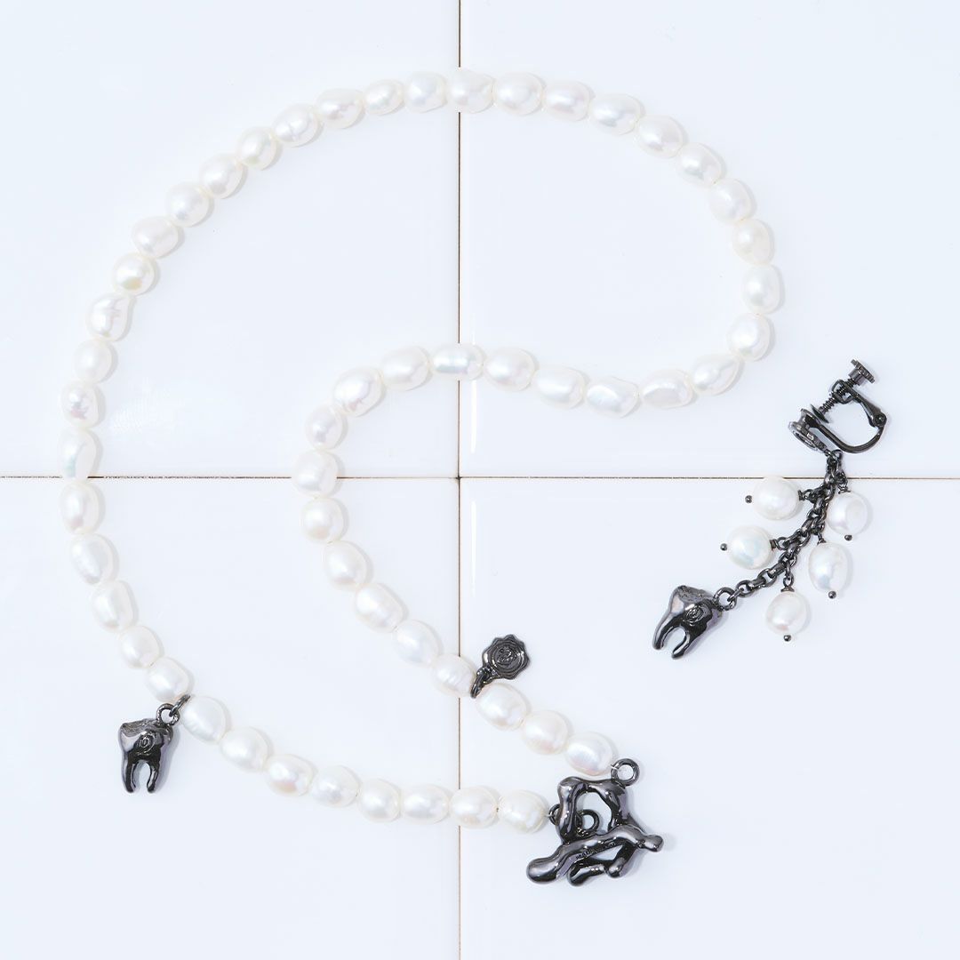 天然石ジュエリー　バロック淡水パール　虫歯　ネックレス