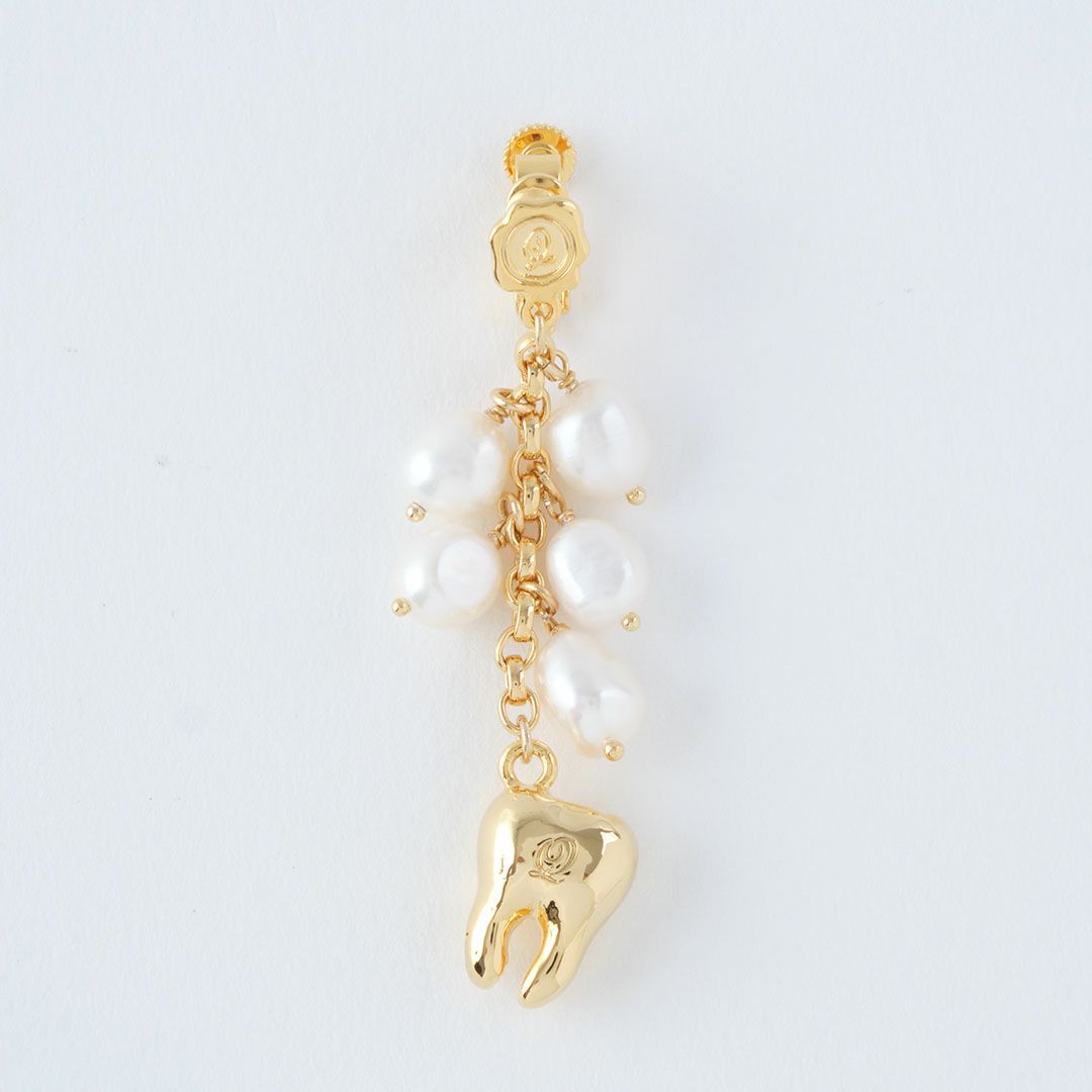 天然石ジュエリー　バロック淡水パール　金歯　イヤリング