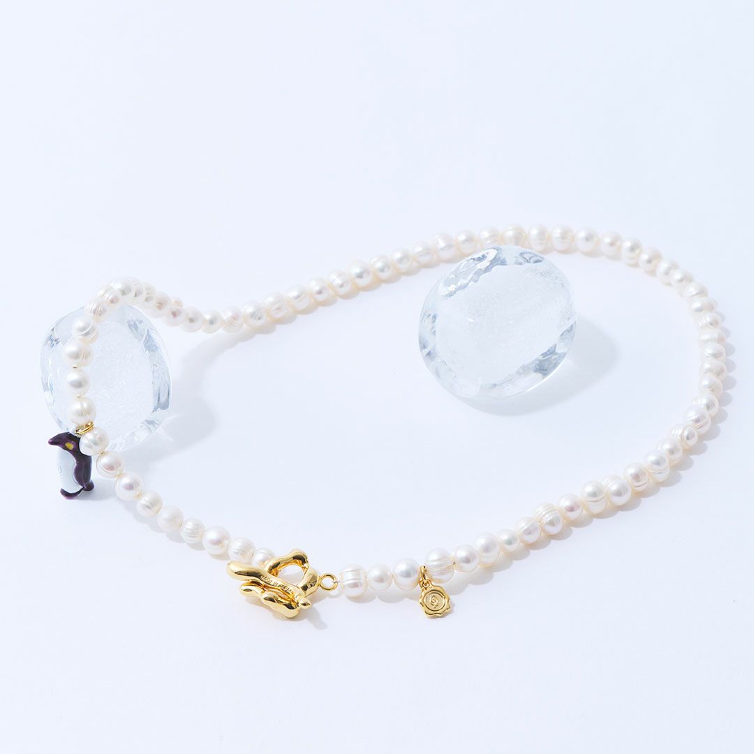 天然石ジュエリー　バロック淡水パール　ペンギン　ネックレス