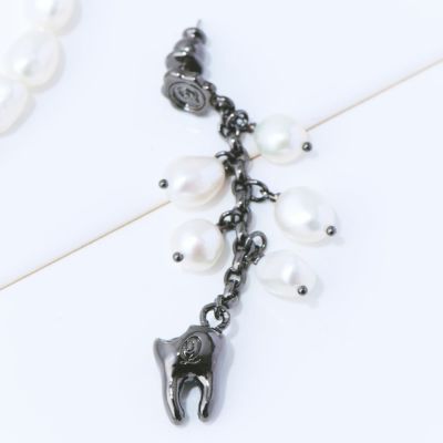 ムシバ  バロック淡水パール ピアス