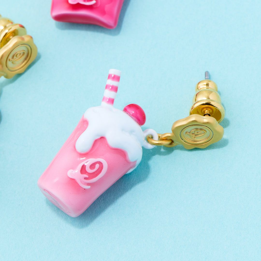 シェイク ピアス ピンク