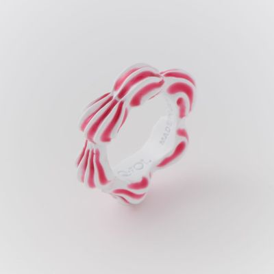 ストロベリー＆スウィートクリーミークリーム リング