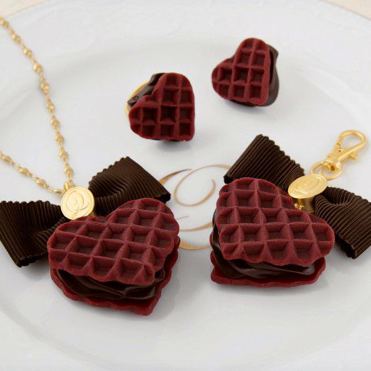 ストロベリーワッフル バッグチャーム | Q-pot. ONLINE SHOP