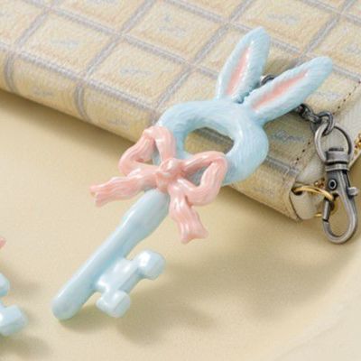 ふしぎなうさぎの鍵 バッグチャーム