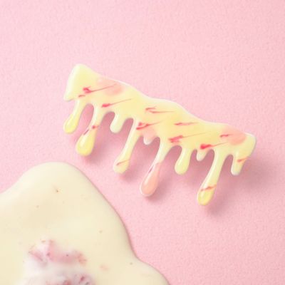 ストロベリーミルクマーブル ブローチ